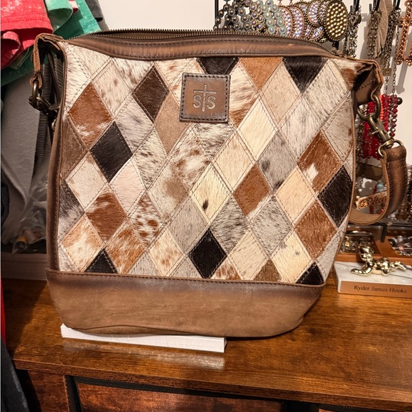 STS Ranchwear Handbags - STS Ranchwear Multi-Tone Diamond Messenger Bag